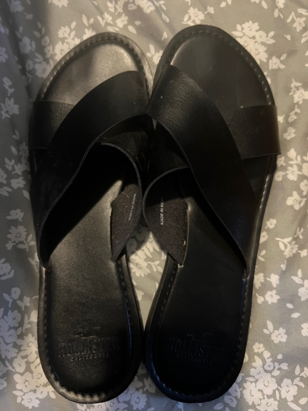 Hollister Black Crisscross Slide Sandals